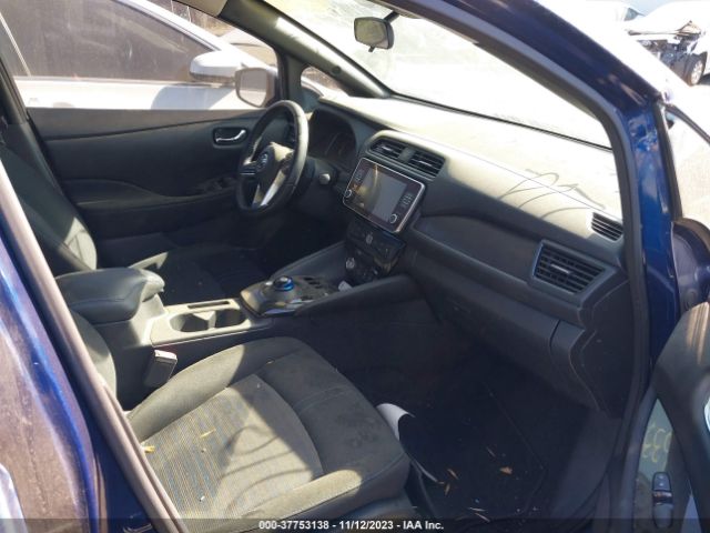 1N4AZ1CV8NC557998 Nissan LEAF SV