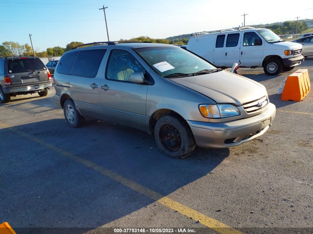 2002 TOYOTA SIENNA LE/XLE VIN: 4T3ZF13C62U494736