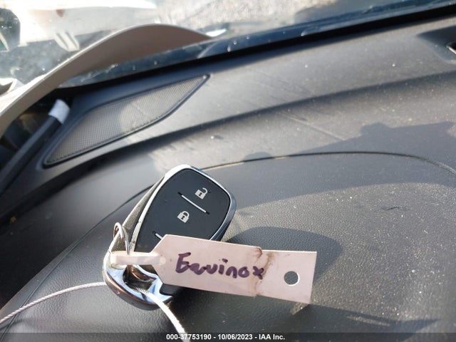 Chevrolet EQUINOX LT 2018 2GNAXJEV2J6349056 Image 11