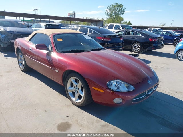 2002 JAGUAR XK8 SAJDA42C72NA27400 Photo 0