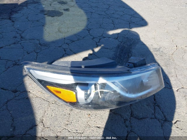 2017 KIA SEDONA LX VIN: KNDMB5C16H6337892