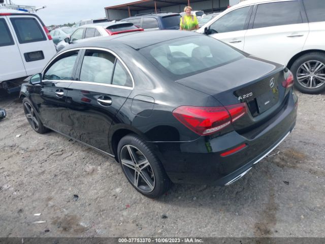 W1K3G4EB7MJ255647 Mercedes-Benz A-class A 220