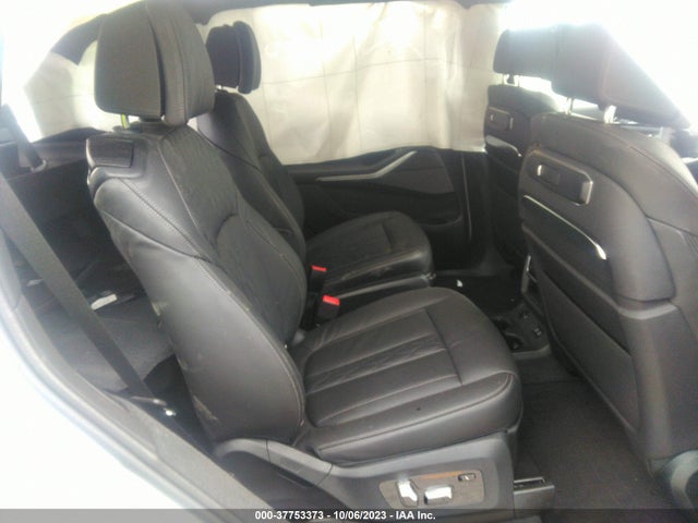 BMW X7 M60i 2024 аукцион фото