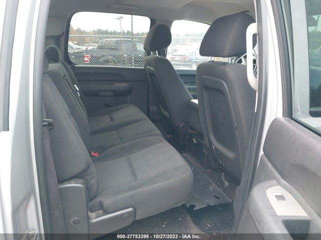 2011 CHEVROLET SILVERADO 1500 LT VIN: 3GCPKSEA1BG230201