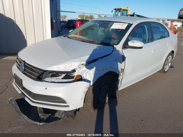 3VW2B7AJ8HM363655 Volkswagen Jetta 1.4t S