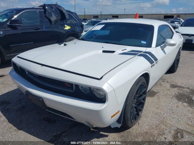 2C3CDYBT4EH225973 Dodge Challenger R/t