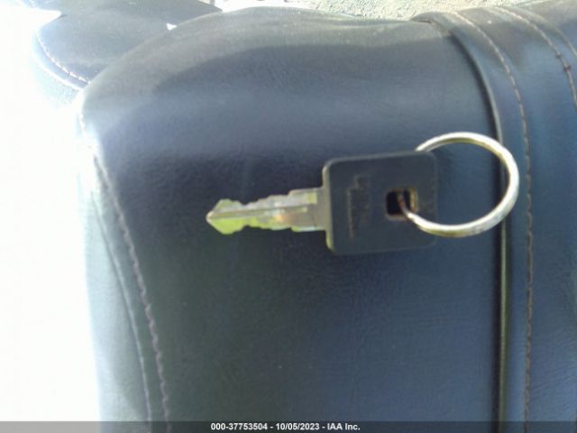 2010 HARLEY-DAVIDSON XL883 1HD4LE215AC401666 Photo 10