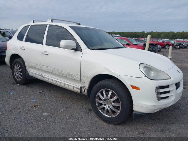 2010 PORSCHE CAYENNE WP1AA2AP4ALA04494 Photo 0