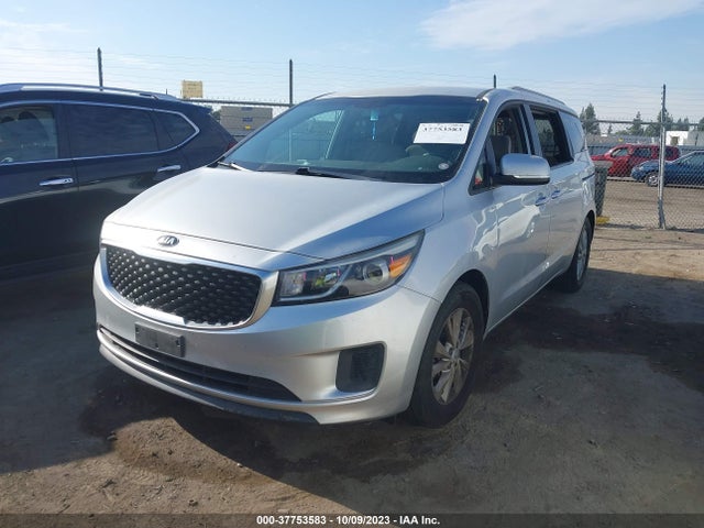 KIA SEDONA LX 2016 KNDMB5C11G6092417 Image 2