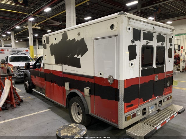 2015 Ford F-450, VIN: 1FD0X4GT0FEC38781