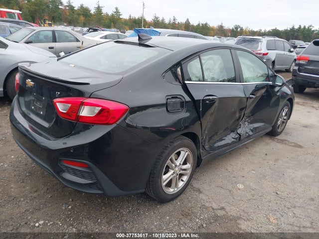 Chevrolet Cruze Lt Auto 2018 1G1BE5SM9J7245677 Image 4