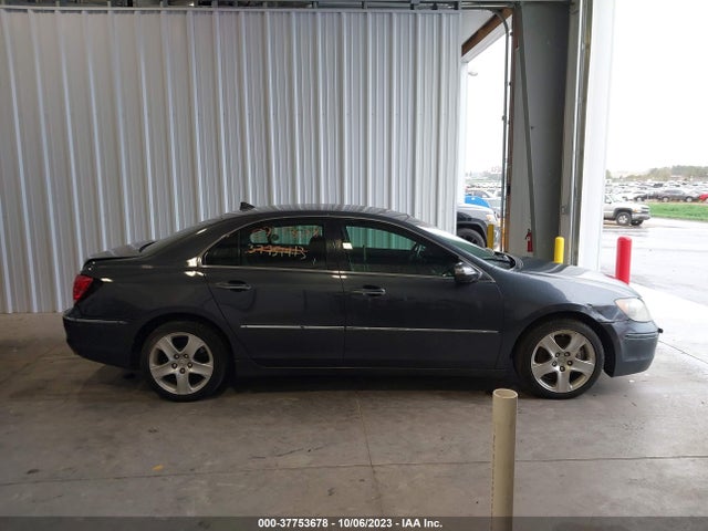 2008 ACURA RL VIN: JH4KB16508C000472