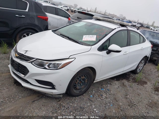 Chevrolet CRUZE LS 2018 1G1BC5SM4J7192151 Image 2