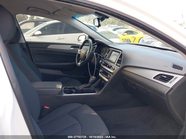 Hyundai SONATA SEL 2019 5NPE34AFXKH821135 Image 5