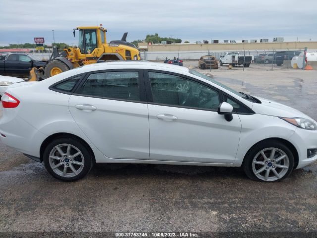 3FADP4BJ2KM106191 Ford FIESTA SE