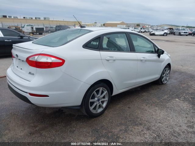 3FADP4BJ2KM106191 Ford FIESTA SE