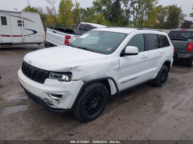 1C4RJFAG2JC287943 Jeep Grand Cherokee Laredo E