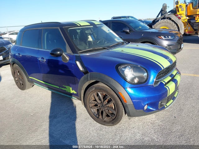 2016 MINI COUNTRYMAN WMWZC5C57GWU00502 Photo 0
