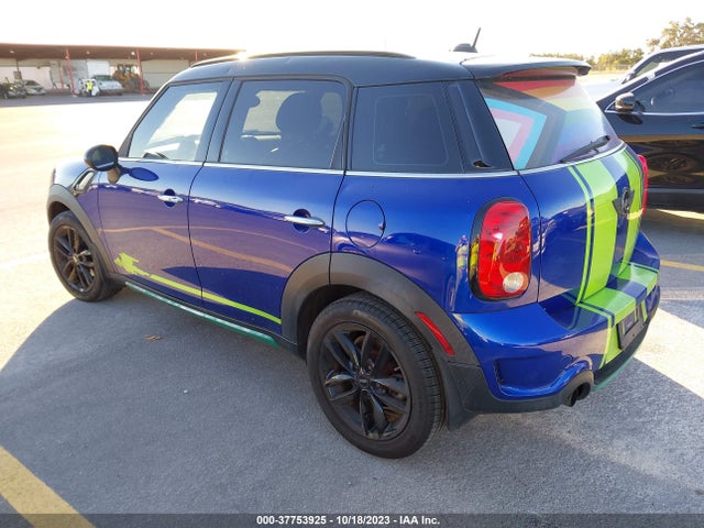 2016 MINI COUNTRYMAN WMWZC5C57GWU00502 Photo 2