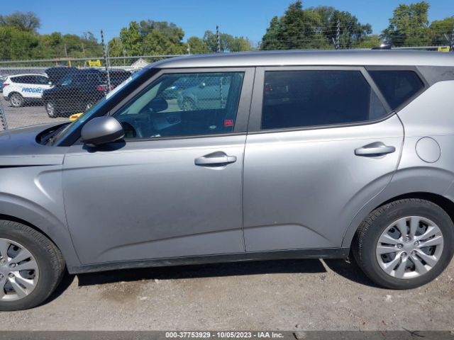 KNDJ23AU7N7809737 KIA SOUL LX