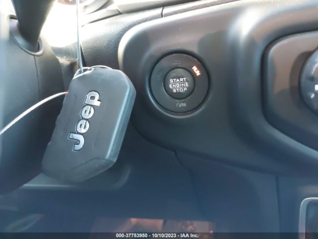 1C4HJXDG2KW500774 Jeep Wrangler Unlimited Sport S