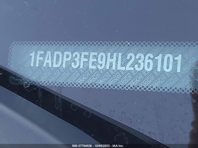 Ford FOCUS SE 2017 1FADP3FE9HL236101 Image 9