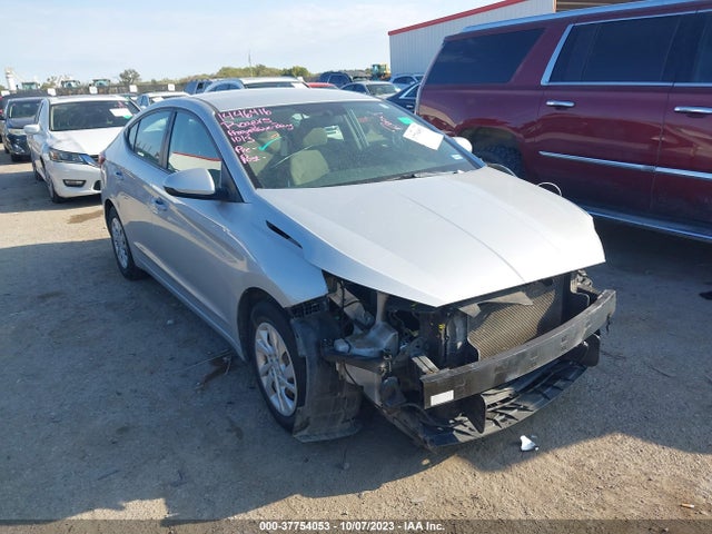 2019 HYUNDAI ELANTRA SE VIN: 5NPD74LF2KH466717