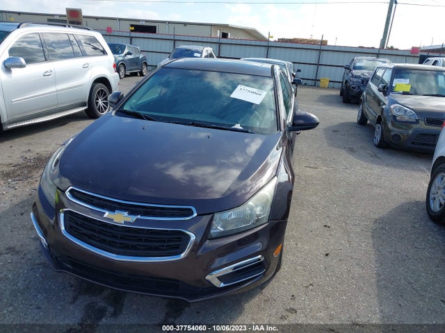 Chevrolet CRUZE LT 2015 1G1PE5SB9F7129262 Image 2