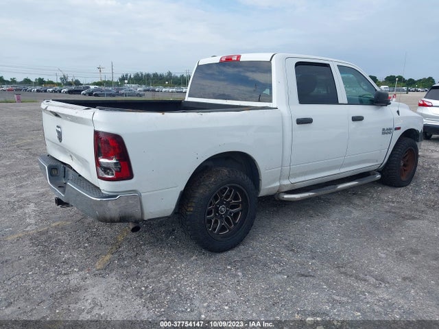 1C6RR7KM1FS580997 RAM 1500 Tradesman