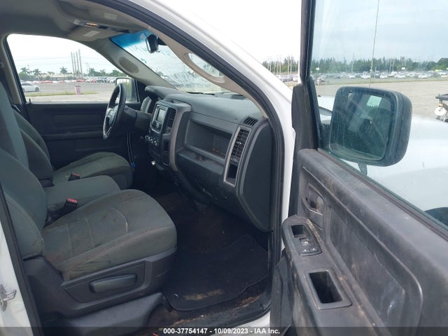 1C6RR7KM1FS580997 RAM 1500 Tradesman