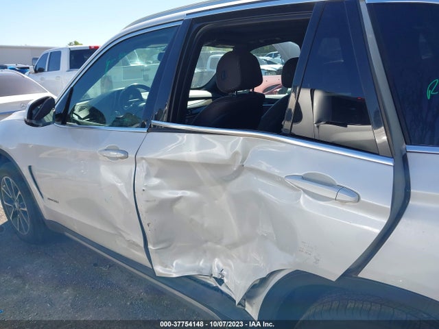 BMW X5 Xdrive35i 2018 5UXKR0C58JL075999 Image 14