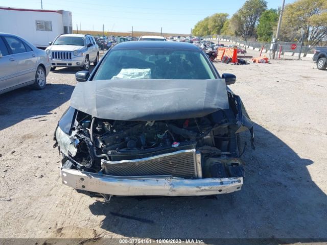 19XFB2F57EE009618 Honda Civic Sedan Lx