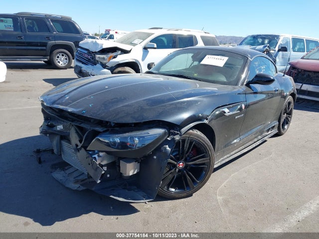 BMW Z4 Sdrive35i 2016 WBALM7C53G5B60159 Image 2