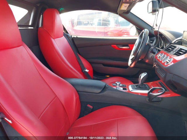 BMW Z4 Sdrive35i 2016 WBALM7C53G5B60159 Image 8