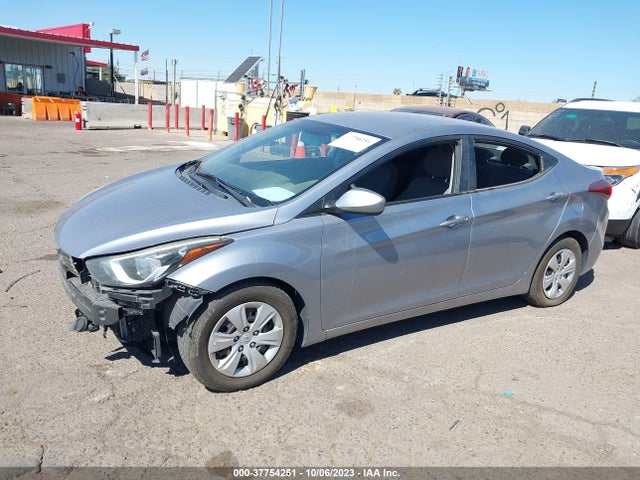 Hyundai ELANTRA SE 2016 5NPDH4AE4GH719566 Image 2