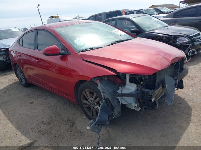 Hyundai ELANTRA SEL 2018 5NPD84LF8JH232240 Image 1