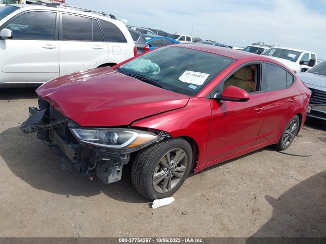 Hyundai ELANTRA SEL 2018 5NPD84LF8JH232240 Image 2