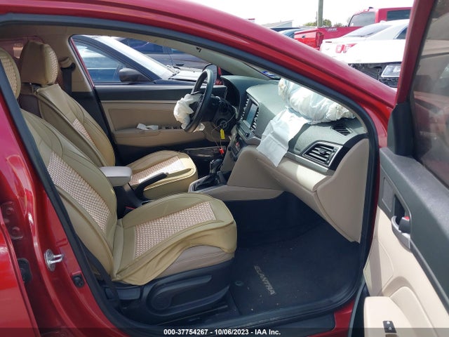 Hyundai ELANTRA SEL 2018 5NPD84LF8JH232240 Image 5