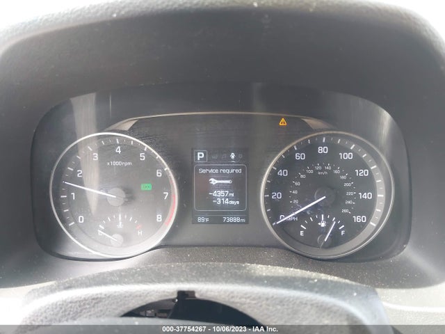 Hyundai ELANTRA SEL 2018 5NPD84LF8JH232240 Image 7