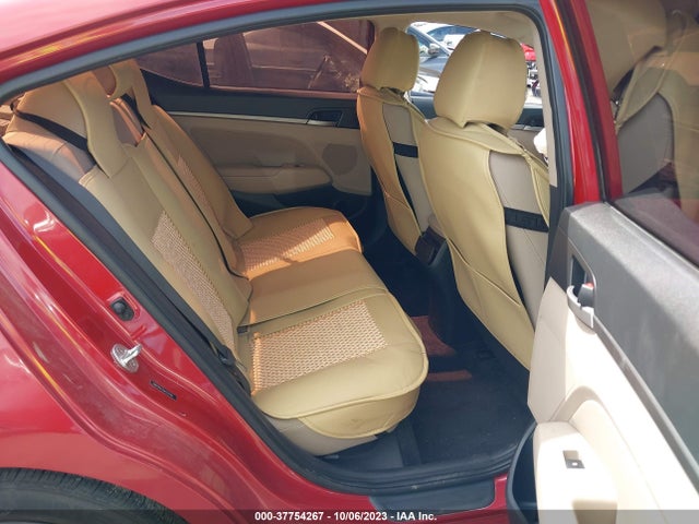 Hyundai ELANTRA SEL 2018 5NPD84LF8JH232240 Image 8