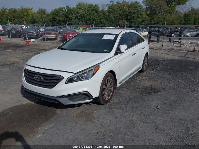2015 HYUNDAI SONATA 2.4L SPORT VIN: 5NPE34AF0FH214165