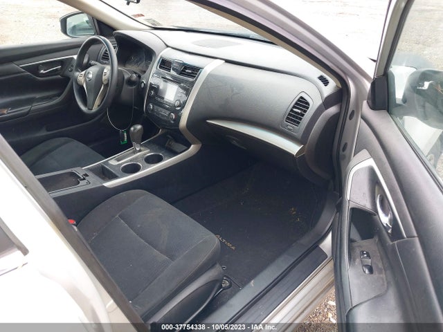 Nissan Altima 2.5 S 2015 1N4AL3AP4FC570248 Image 5