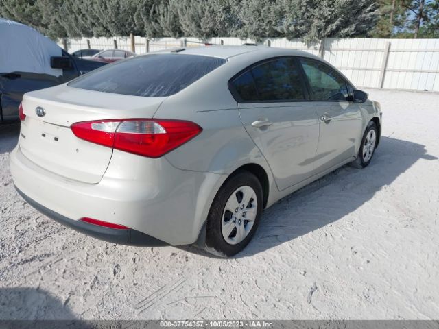 KNAFK4A60E5087131 KIA FORTE LX