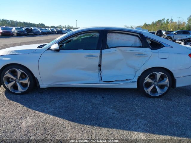 1HGCV2F98LA017046 Honda Accord Sedan Touring
