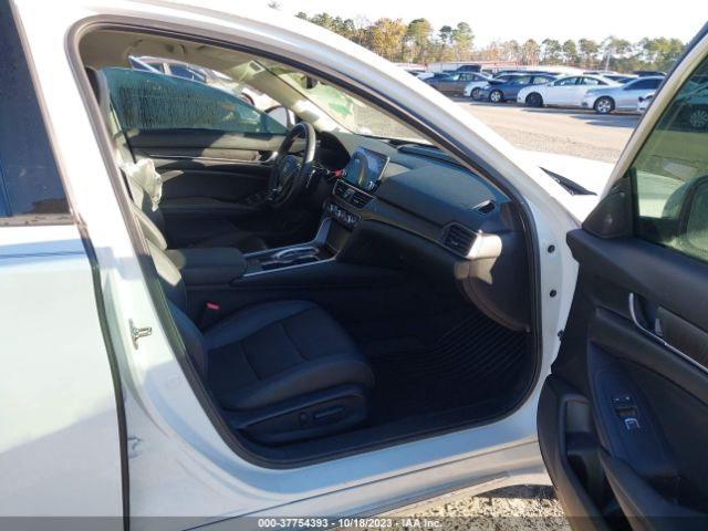 1HGCV2F98LA017046 Honda Accord Sedan Touring