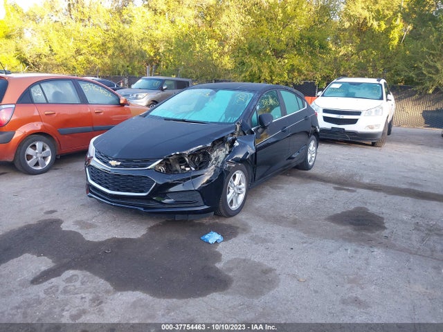 Chevrolet CRUZE LT 2017 3G1BE6SMXHS603354 Image 2