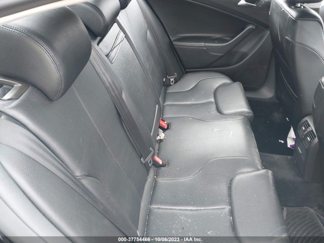 2010 VOLKSWAGEN PASSAT SEDAN KOMFORT VIN: WVWJM7AN1AE091263