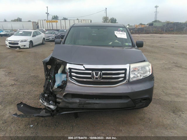 Honda PILOT LX 2015 5FNYF4H28FB028153 Image 12
