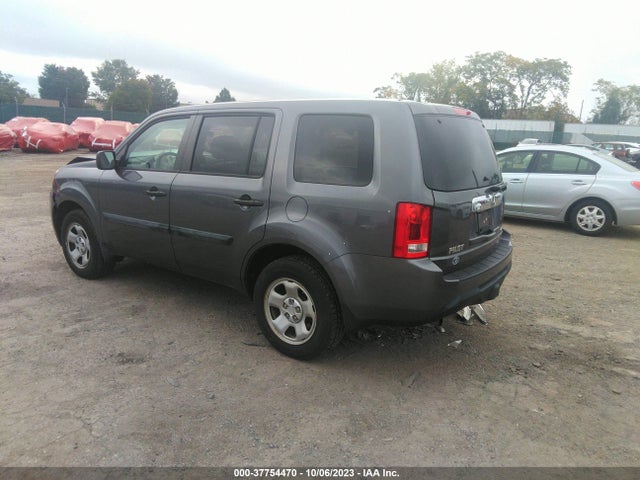 Honda PILOT LX 2015 5FNYF4H28FB028153 Image 3