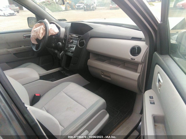 Honda PILOT LX 2015 5FNYF4H28FB028153 Image 5